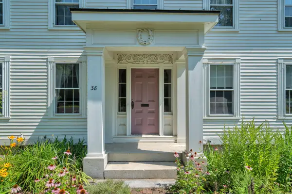 38 Congress Street, Belfast, ME 04915