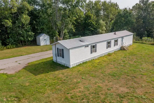 193 Elm Street, Newport, ME 04953