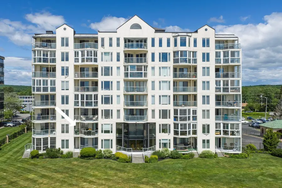 207 E Grand Avenue #D8, Old Orchard Beach, ME 04064 - #2