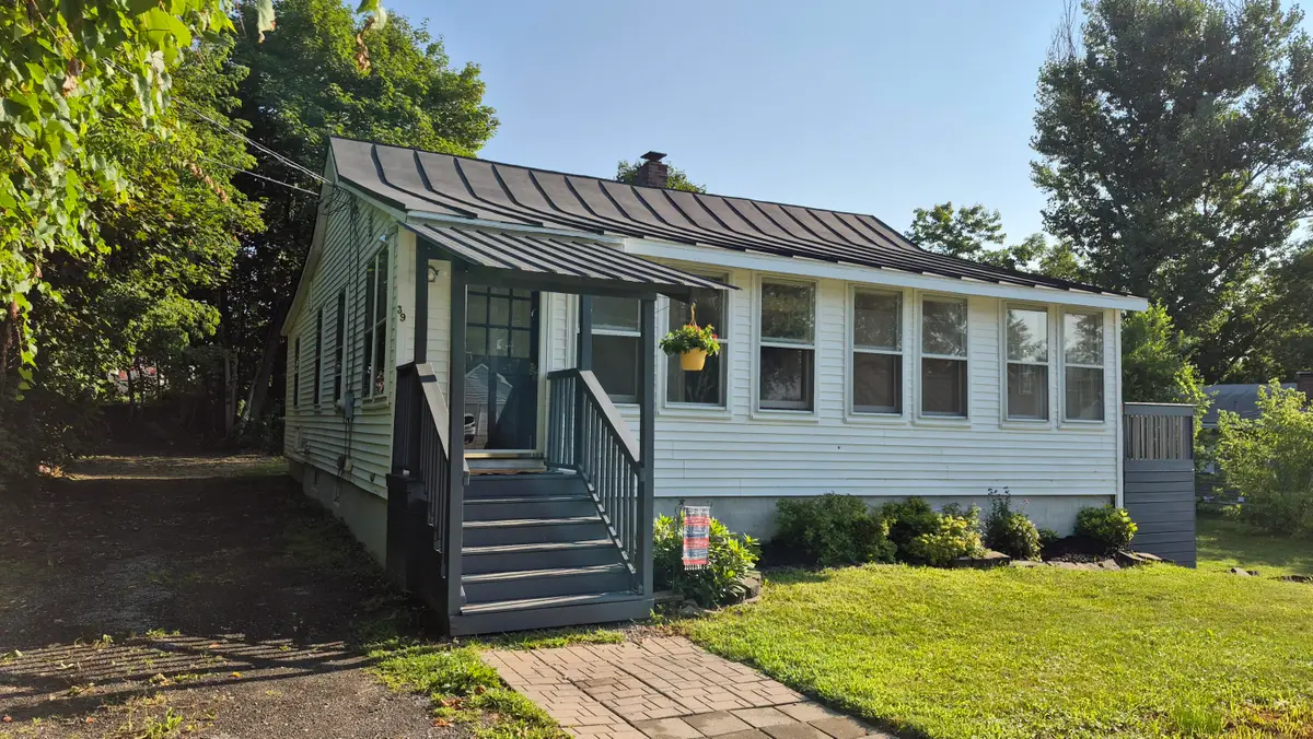 39 Sawyer Street, Waterville, ME 04901 - #1