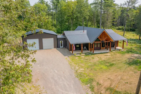 59 Black Road S, Searsport, ME 04974