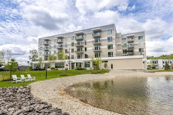 267 Us Route 1 #PH 509, Falmouth, ME 04105