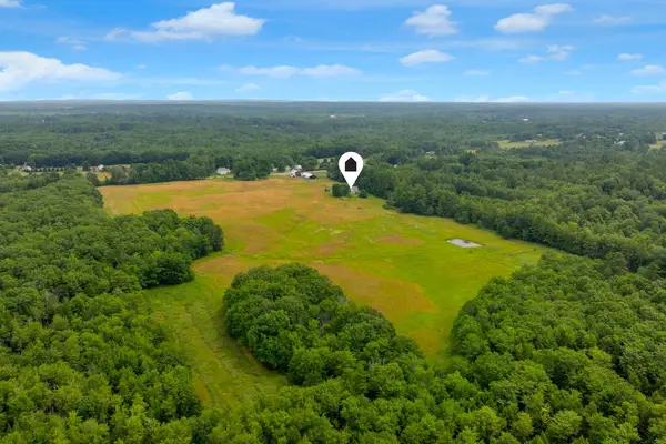 701 River Road, Buxton, ME 04093