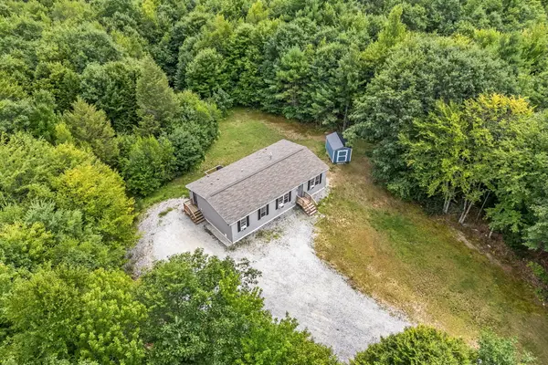 30 Freedom Lane, Norway, ME 04268