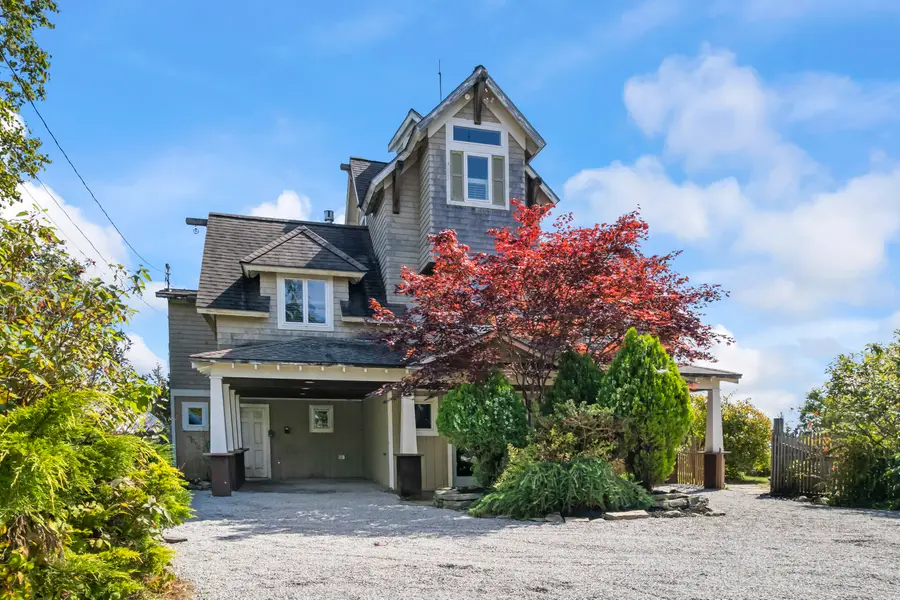 19 Hugh Avenue, Bailey Island, ME 04003 - #2