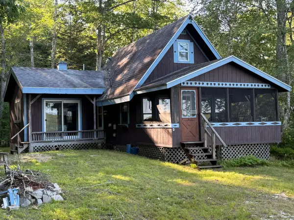 137 Cunningham Way, Ellsworth, ME 04605
