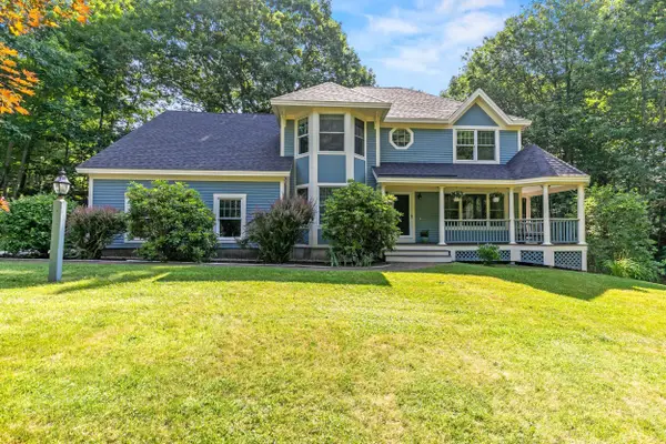 68 Graystone Lane, Portland, ME 04103