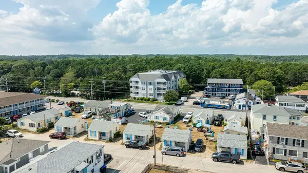 170 E Grand Avenue #4, Old Orchard Beach, ME 04064