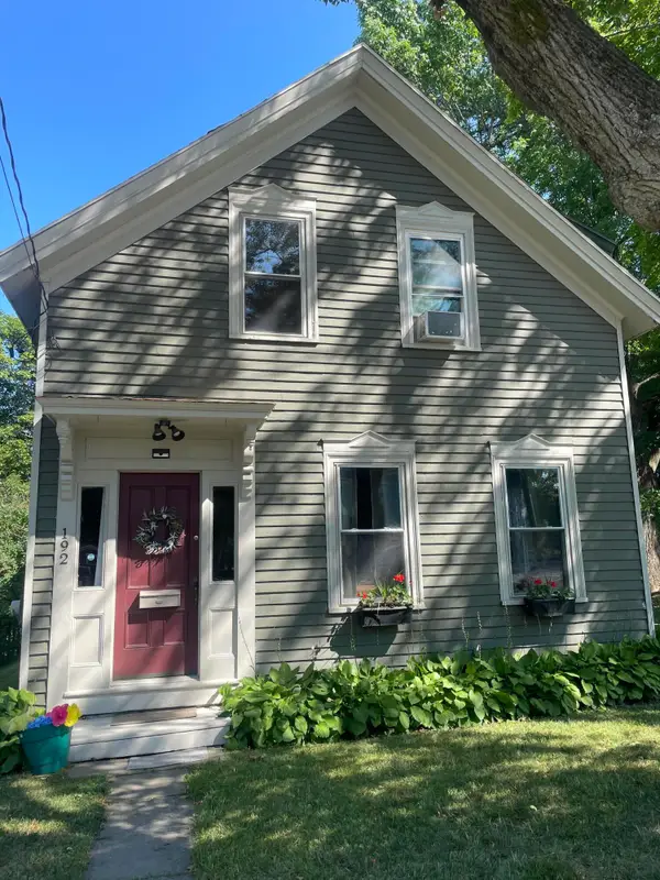 192 Brunswick Avenue, Gardiner, ME 04345