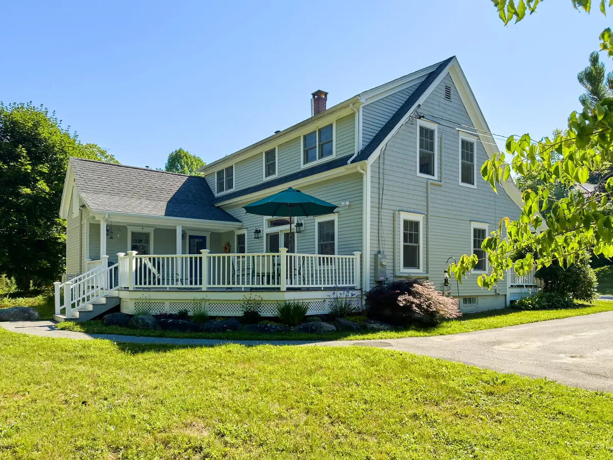 15 Grove Street, Camden, ME 04843 - #1