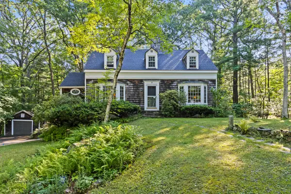 5 Lindenwood Road, Cape Elizabeth, ME 04107