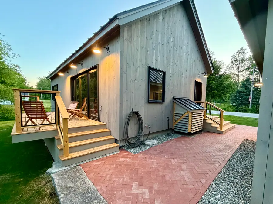 81 W Main Street, Stockton Springs, ME 04981 - #3