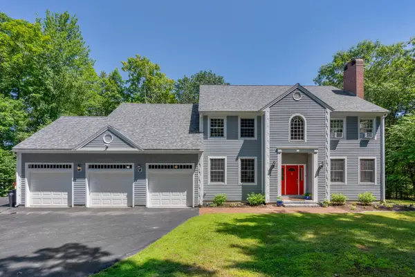 148 Hunter Way, Falmouth, ME 04105