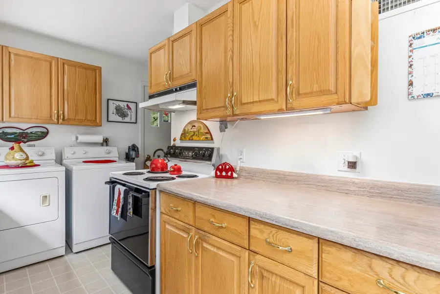 514 Mitchell Road, Cape Elizabeth, ME 04107 - #3