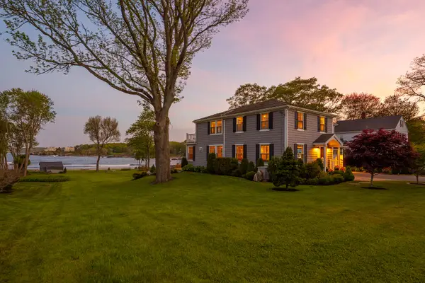 13 Lawson Road, Cape Elizabeth, ME 04107