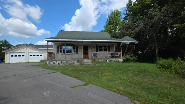 72 Main Street, Albion, ME 04910