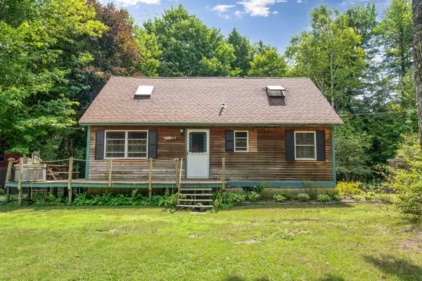 26 Wolf Cove Road, Eastbrook, ME 04634