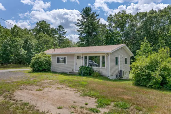 874 Sanford Road, Wells, ME 04090
