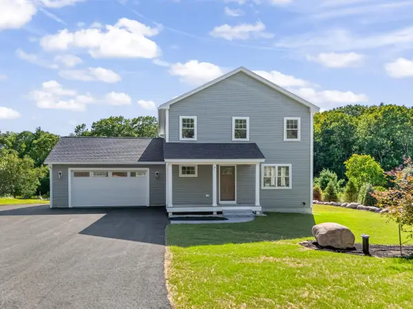7 Heritage Way, Kittery, ME 03904