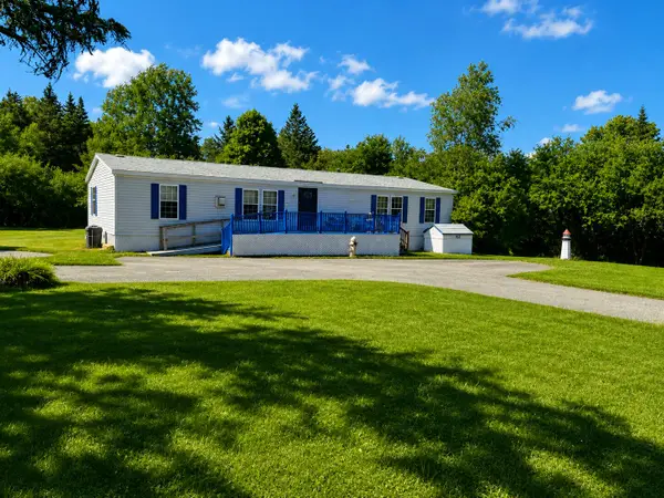151 Sunset Road, Deer Isle, ME 04627