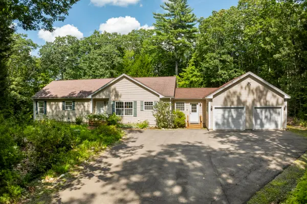 104 Duck Puddle Road, Nobleboro, ME 04555