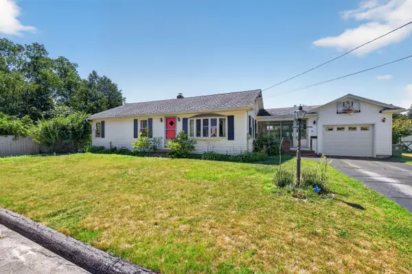 4 Sunrise Street, Biddeford, ME 04005