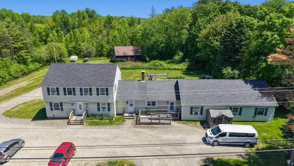 913 Essex Street, Bangor, ME 04401