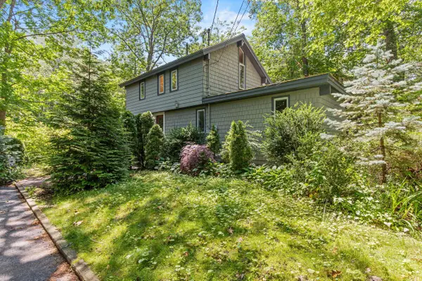 71 Stonybrook Road, Cape Elizabeth, ME 04107