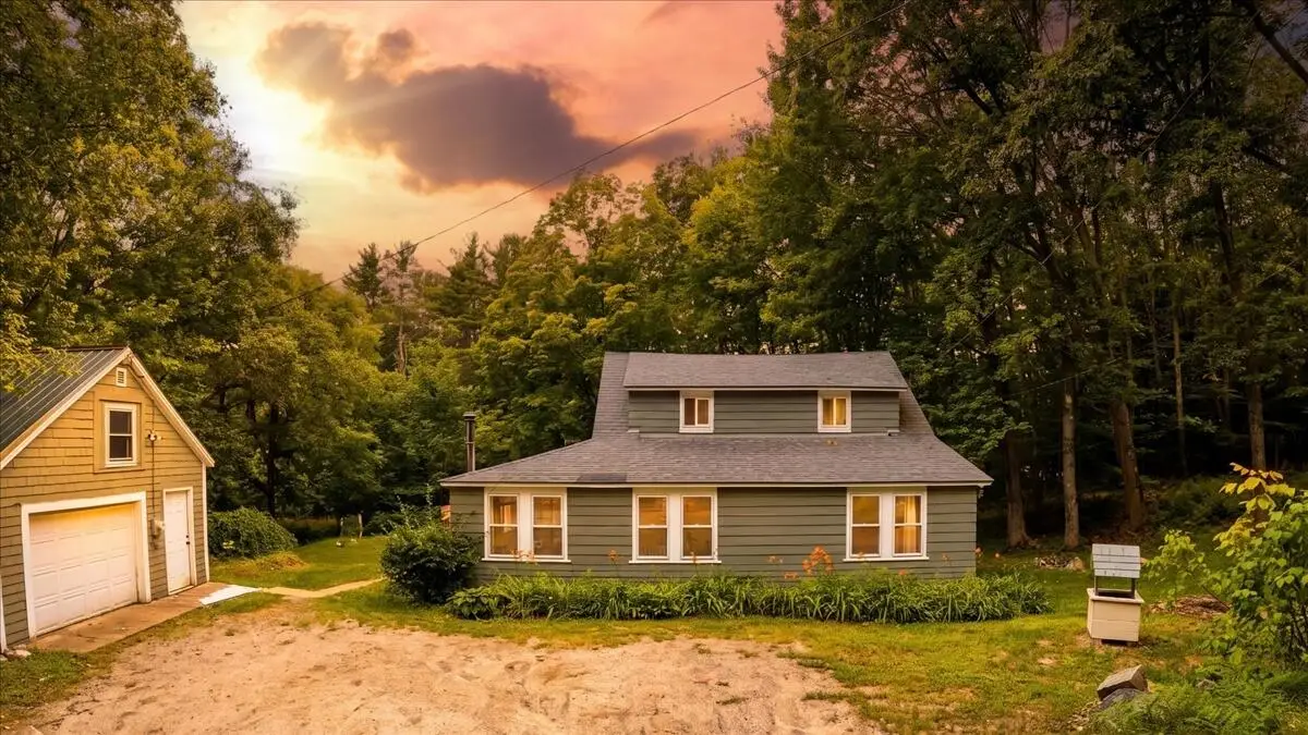 164 Alpine Street, Paris, ME 04281 - #1