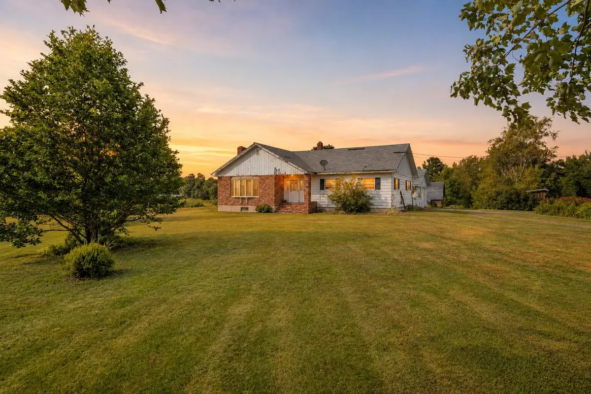14 Jersey Avenue, New Sharon, ME 04955 - #1