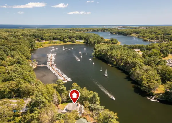 21 Glenhaven Circle W, Saco, ME 04072