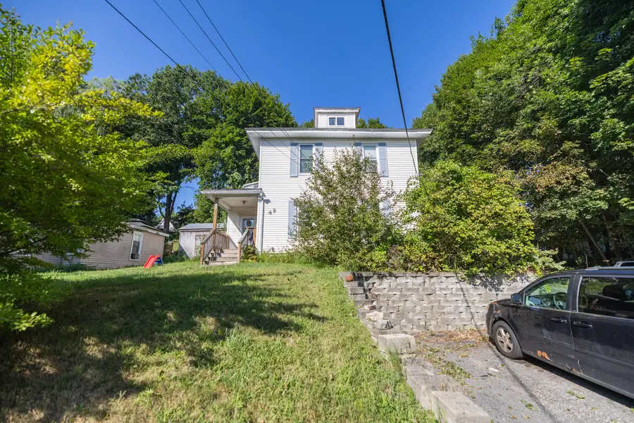 49 Newbury Street, Auburn, ME 04210 - #2