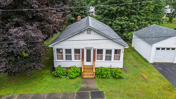 36 Preble Street, Bingham, ME 04920
