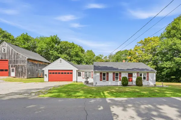 16 E Neck Road, Nobleboro, ME 04555