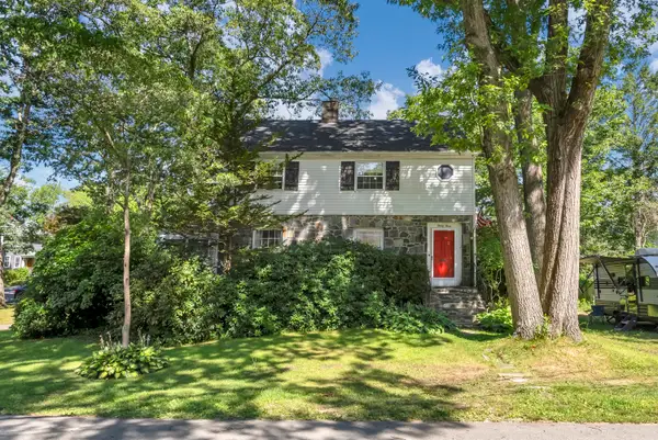 33 Rocky Hill Road, Cape Elizabeth, ME 04107