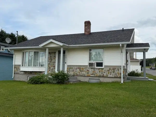 176 Pleasant Avenue, Madawaska, ME 04756