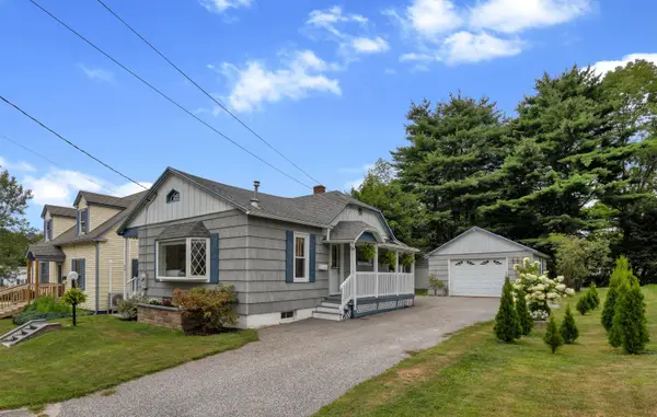 28 Boston Avenue, Lewiston, ME 04240