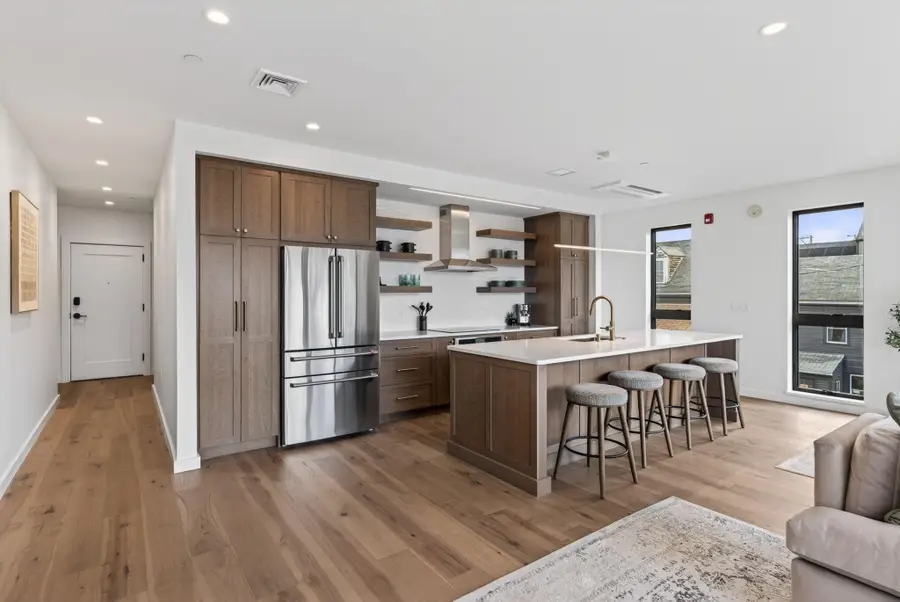 58 Cumberland Avenue #5, Portland, ME 04101 - #3