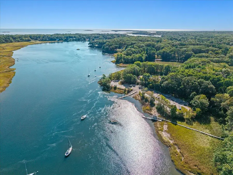 7 Isle Ave Avenue #101, Saco, ME 04072 - #2