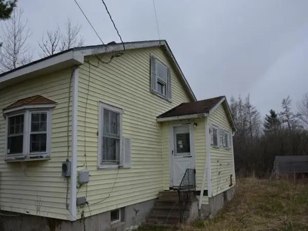 71 Spruce Head Road, South Thomaston, ME 04858