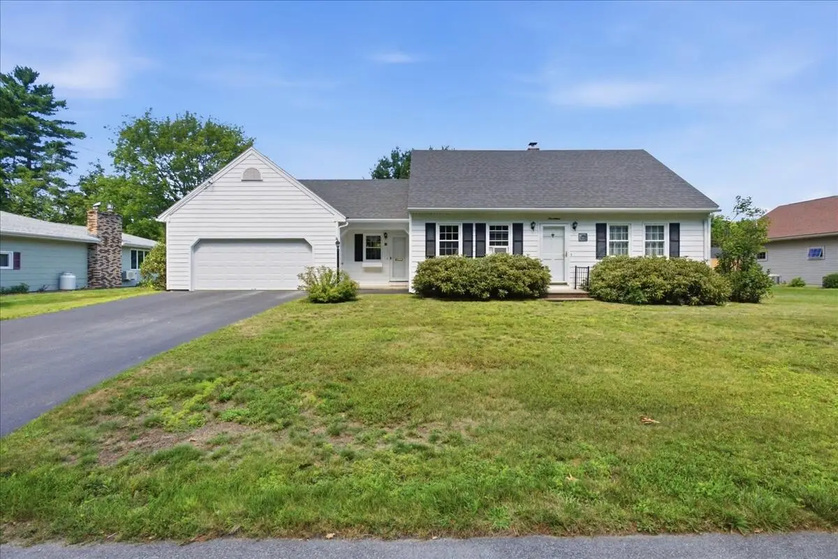 17 Bonnallie Avenue, Lewiston, ME 04240 - #1
