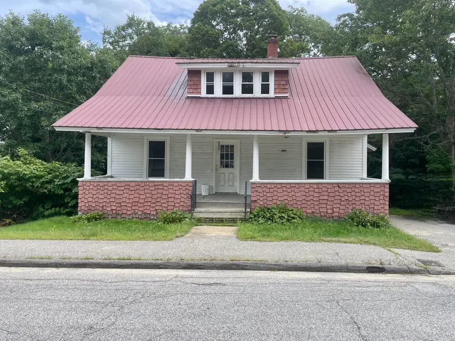 44 Pine Street, South Paris, ME 04281 - #2