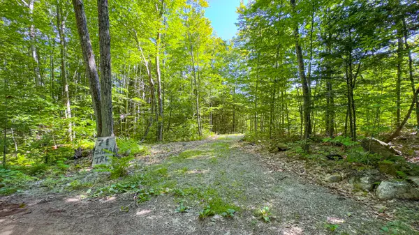 71 Sara's Trail, Bridgton, ME 04009