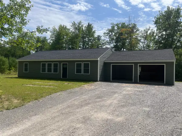 286 Leeds Road, Wayne, ME 04284