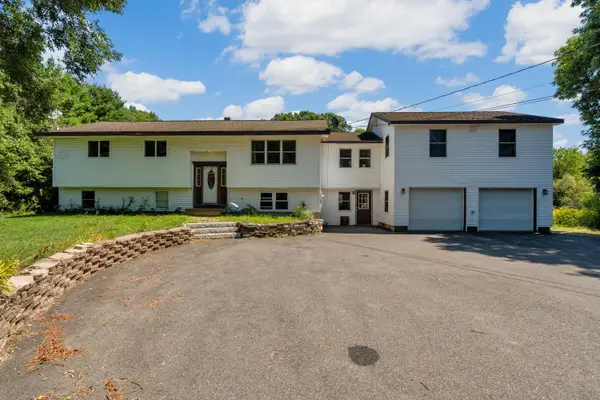 94 Smith Road, Hallowell, ME 04347