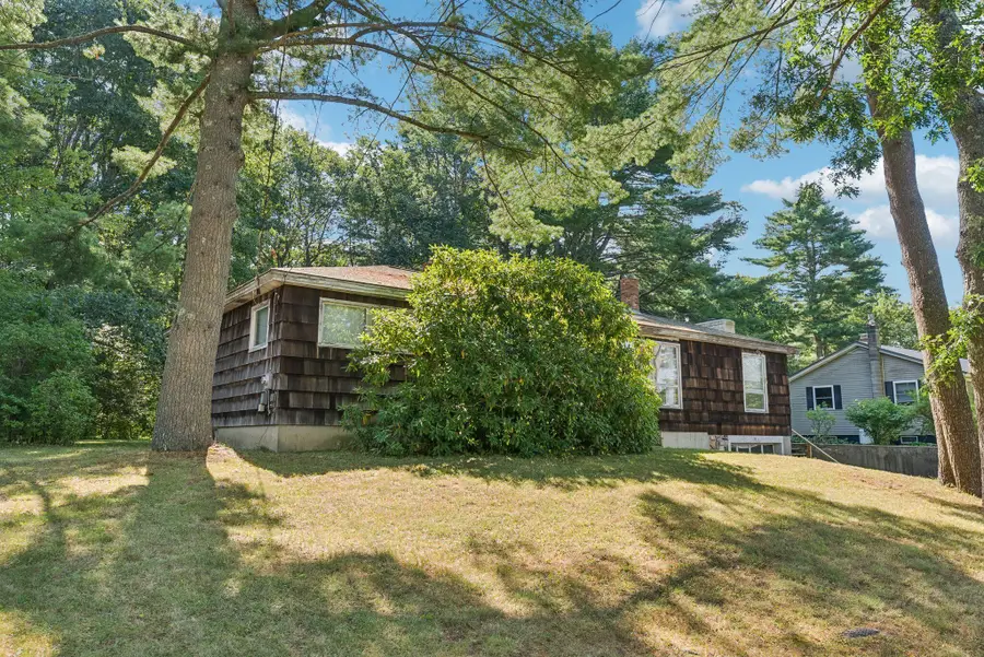 15 Mallett Drive, Topsham, ME 04086 - #3