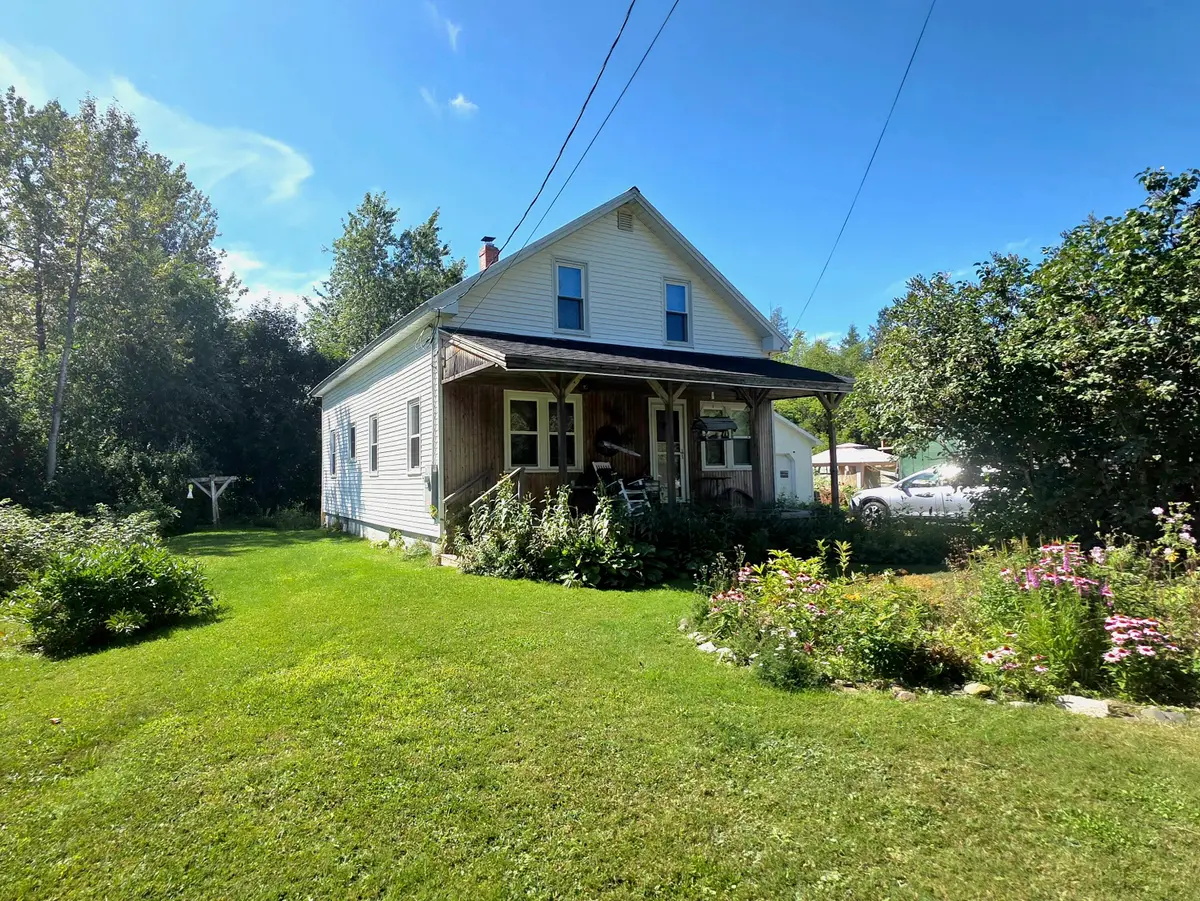 9 Varney Avenue, Houlton, ME 04730 - #1