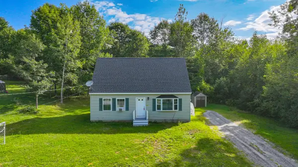 10 Homestead Lane, Harrison, ME 04040