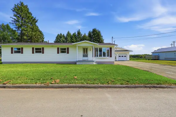 110 Cleveland Avenue, Van Buren, ME 04785