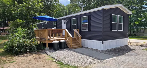 127 Shaker Road #37, Gray, ME 04039